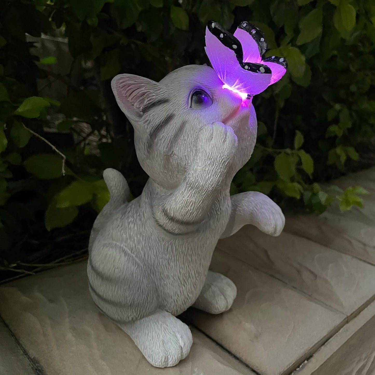 Solar Cat Outdoor Figurines Garden Decor with Butterfly Cat Statue Light for Lawn Ornaments Porch Patio Balcony Yard Decorations Outdoor Birthday Gifts for Women Grandma Mother’s Day