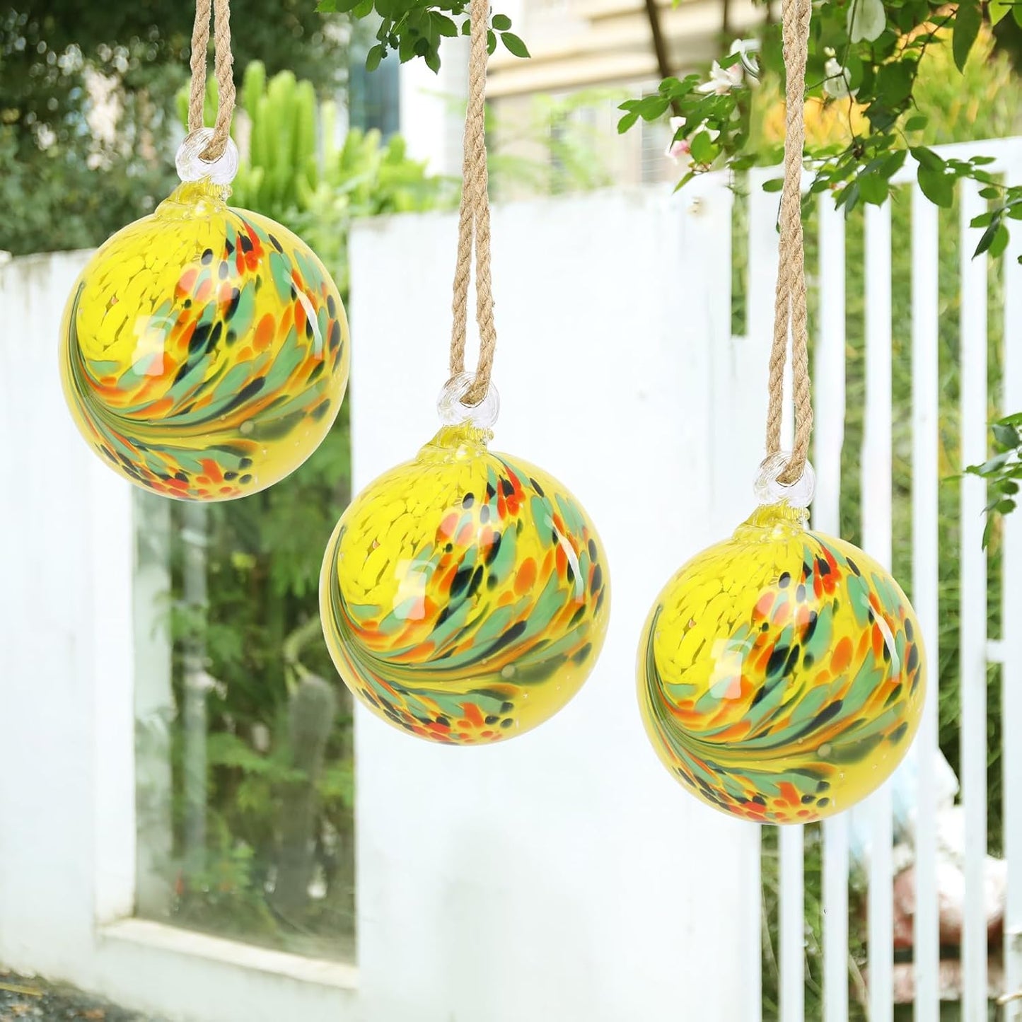 VCUTEKA Hanging Garden Gazing Ball, Hand-Blown Glass Witch Ball for Outdoor Garden Décor, 6" Yellow Swirl