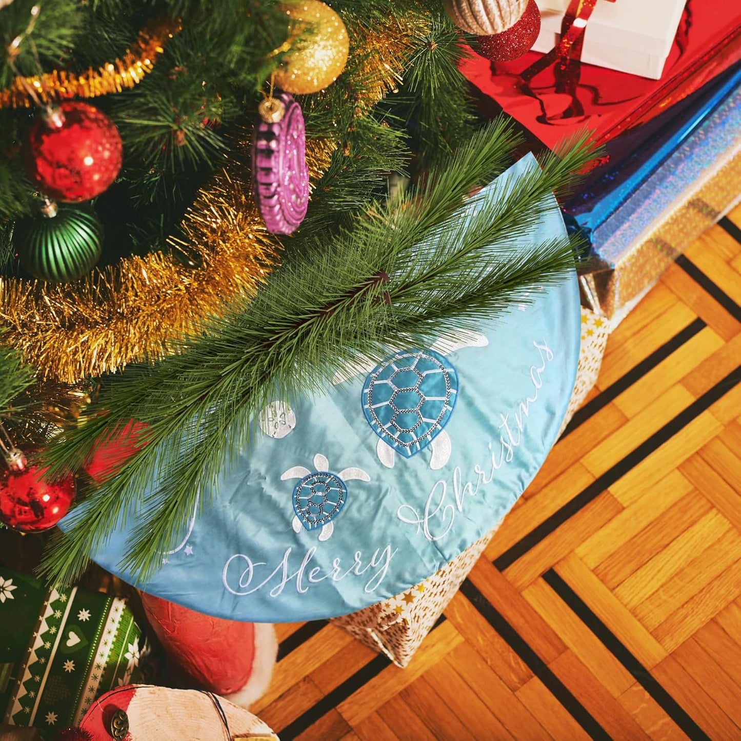 Merry Christmas Sequin Turtle Tree Skirt, 42 Inches, Turquoise and White