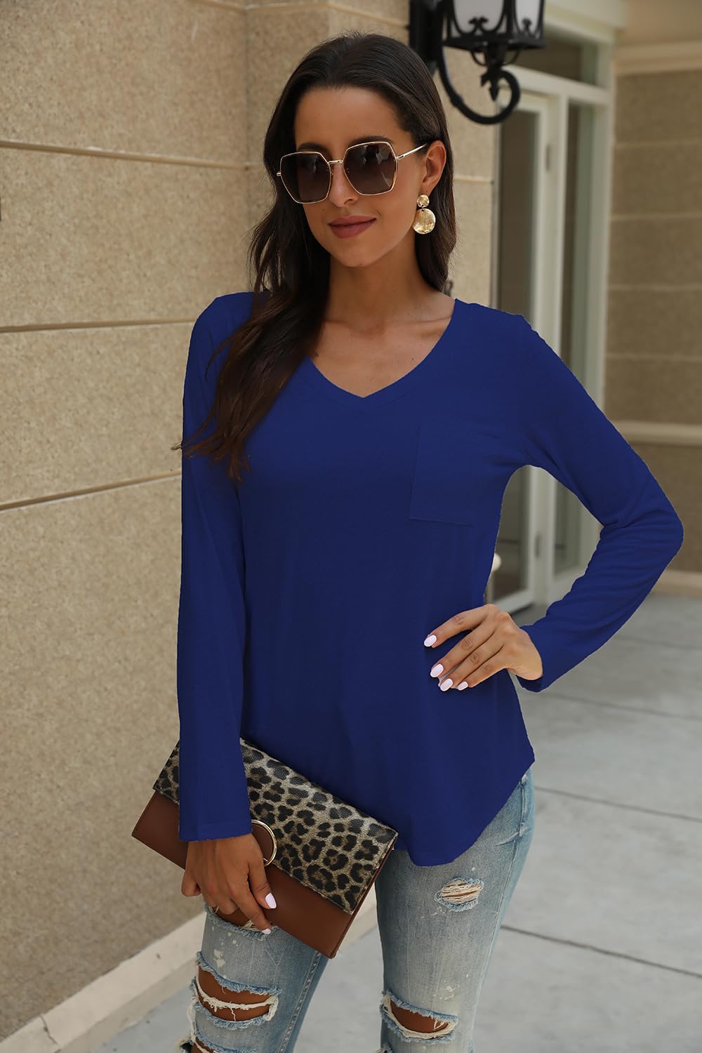 Tobrief Women's Long Sleeve V-Neck Shirts Fall Graphic Tees Loose Casual T-Shirt