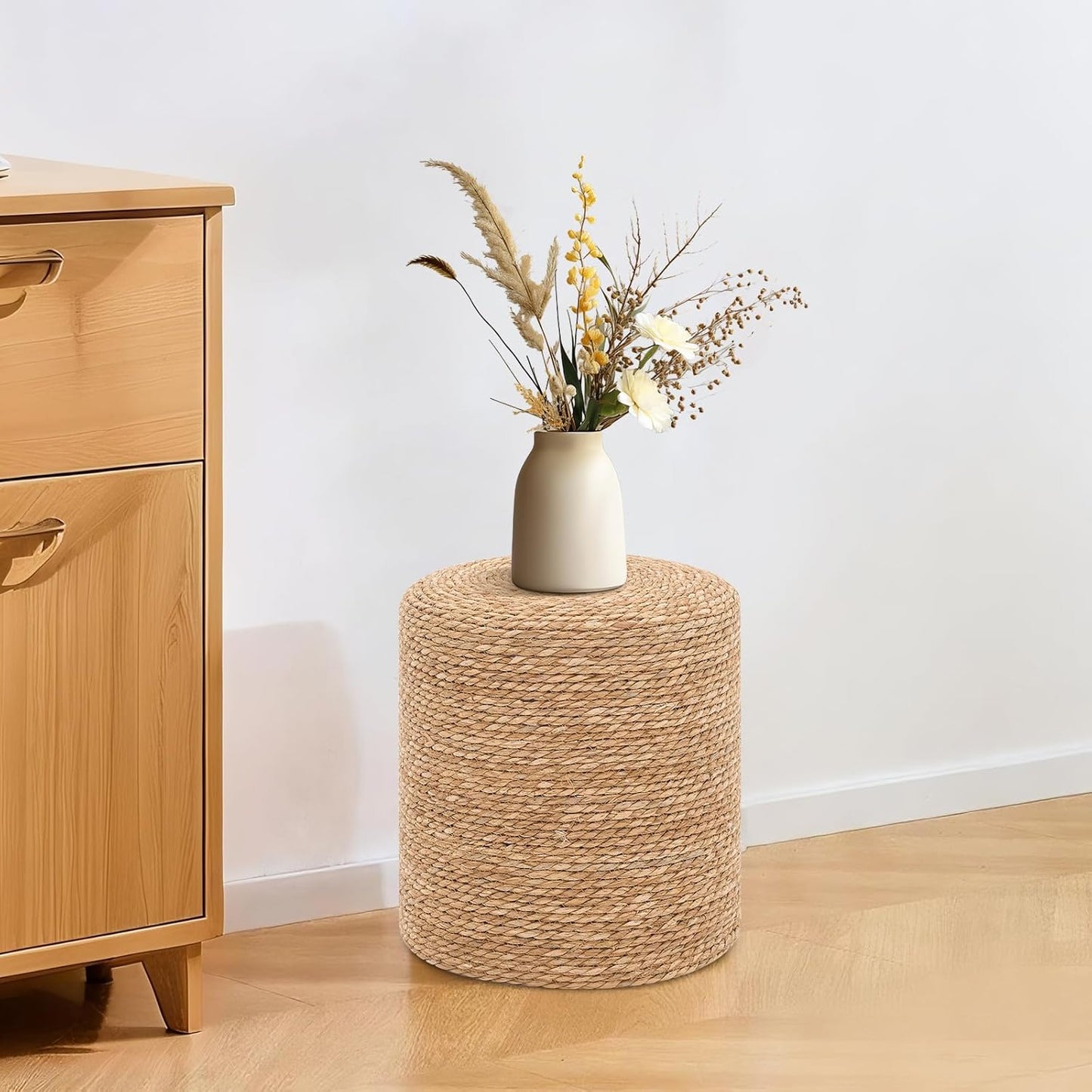 Pouf Ottomans, Handwoven Natural Straw Footstool, Round Braided Outdoor Patio Stool with Wood Frame, Boho Decor Accent Seat Balcony, or Garden (Natural)