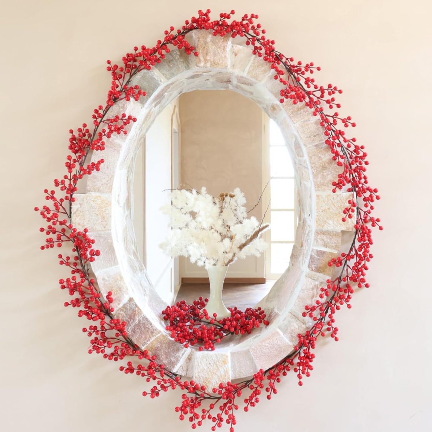 Joyhalo Red Berry Garland - 8.9 FT Christmas Holly Berry Vine for Christmas Tree, Winter Berry Garland for Mantle Xmas Tree Window Door Hanging Indoor Outdoor Holiday Decoration