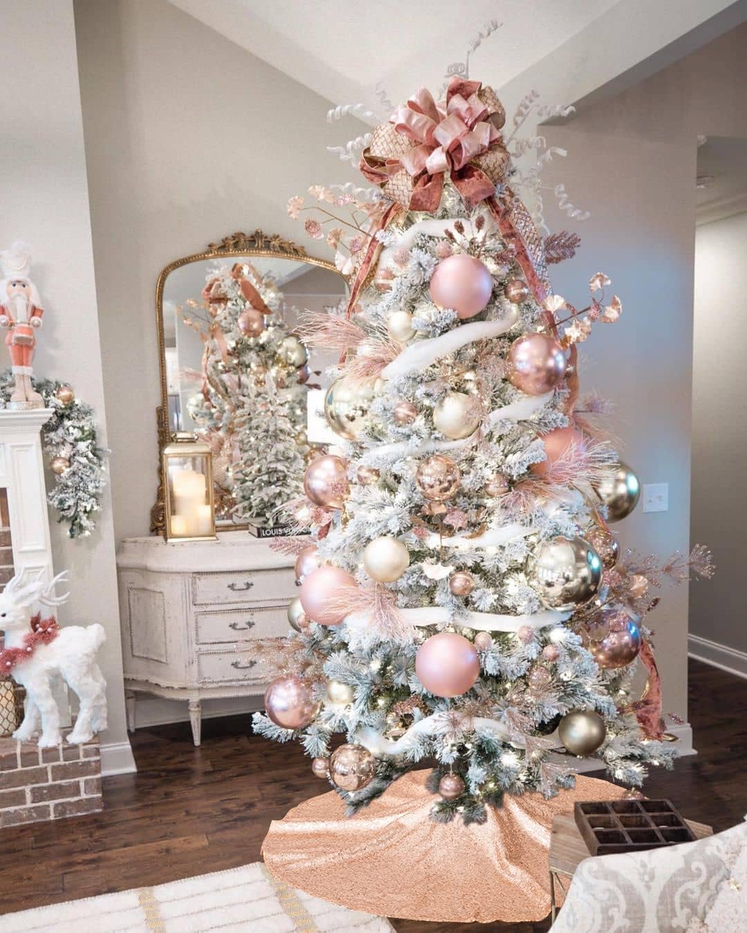 Small Christmas Tree Skirt 36 Inch Rose Gold Tree Skirt Sequin Tree Skirt for Christmas Decorations