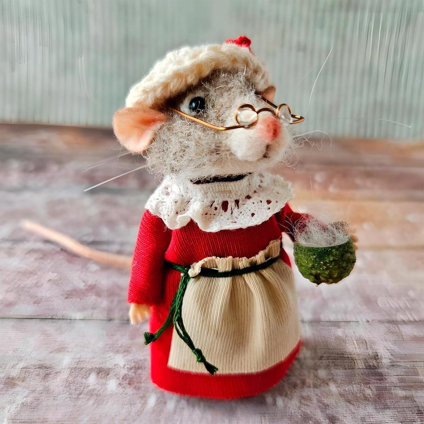 Felted Mouse, Cute Miniature Dollhouse Felt Mouse Ornament, Felt Wool Mice Figurine for Holiday Decor, Needle Felted Mouse Doll Decorations Festival Statue (Full of Christmas Spirit)