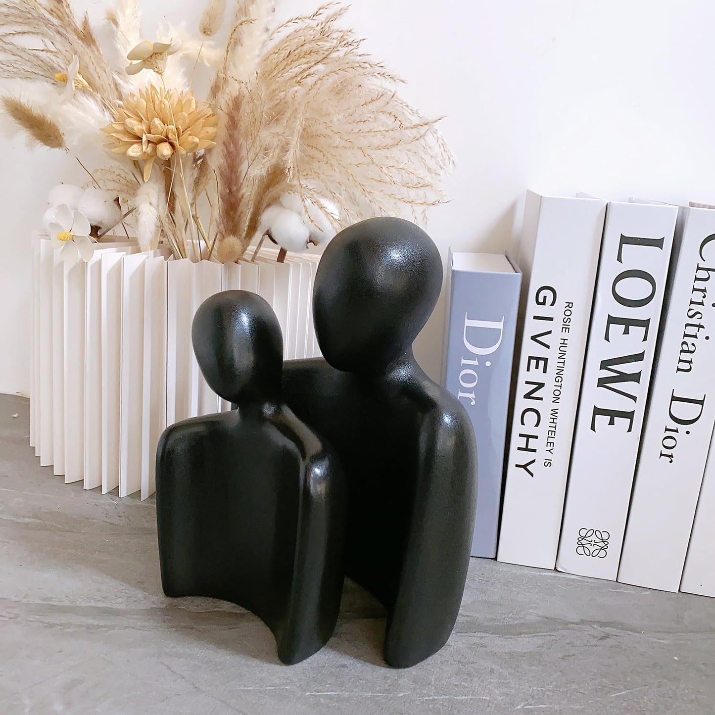 Hugging Couple Statues Ceramic Lover Figurine Embrace Characters