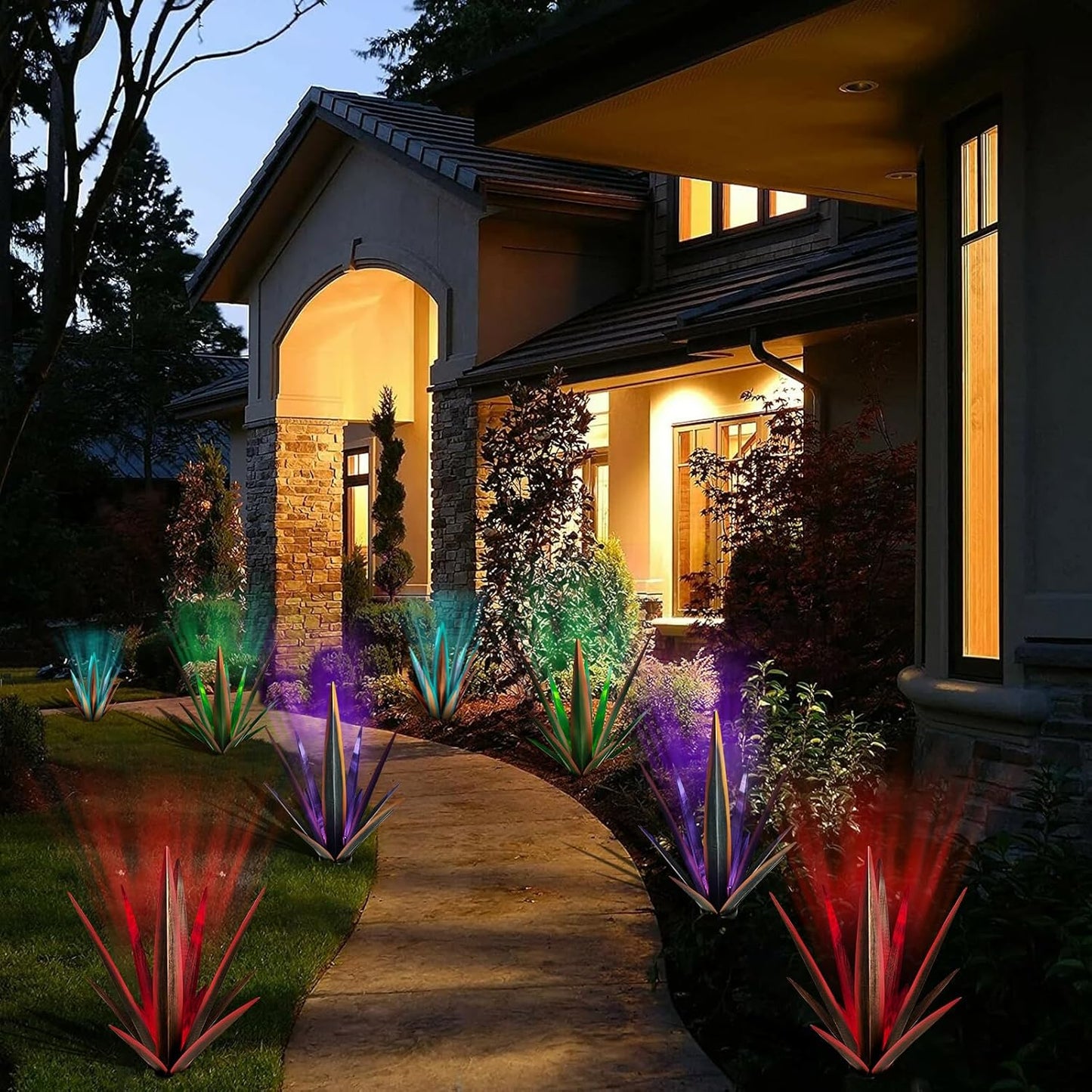 Large Tequila Rustic Sculpture, Rustic Metal Agave Plants for Outdoor Patio Yard, Home Decor Hand Painted Metal Agave Garden Yard Statue, Outdoor Lawn Ornaments (Black - L (W/Solar Light))