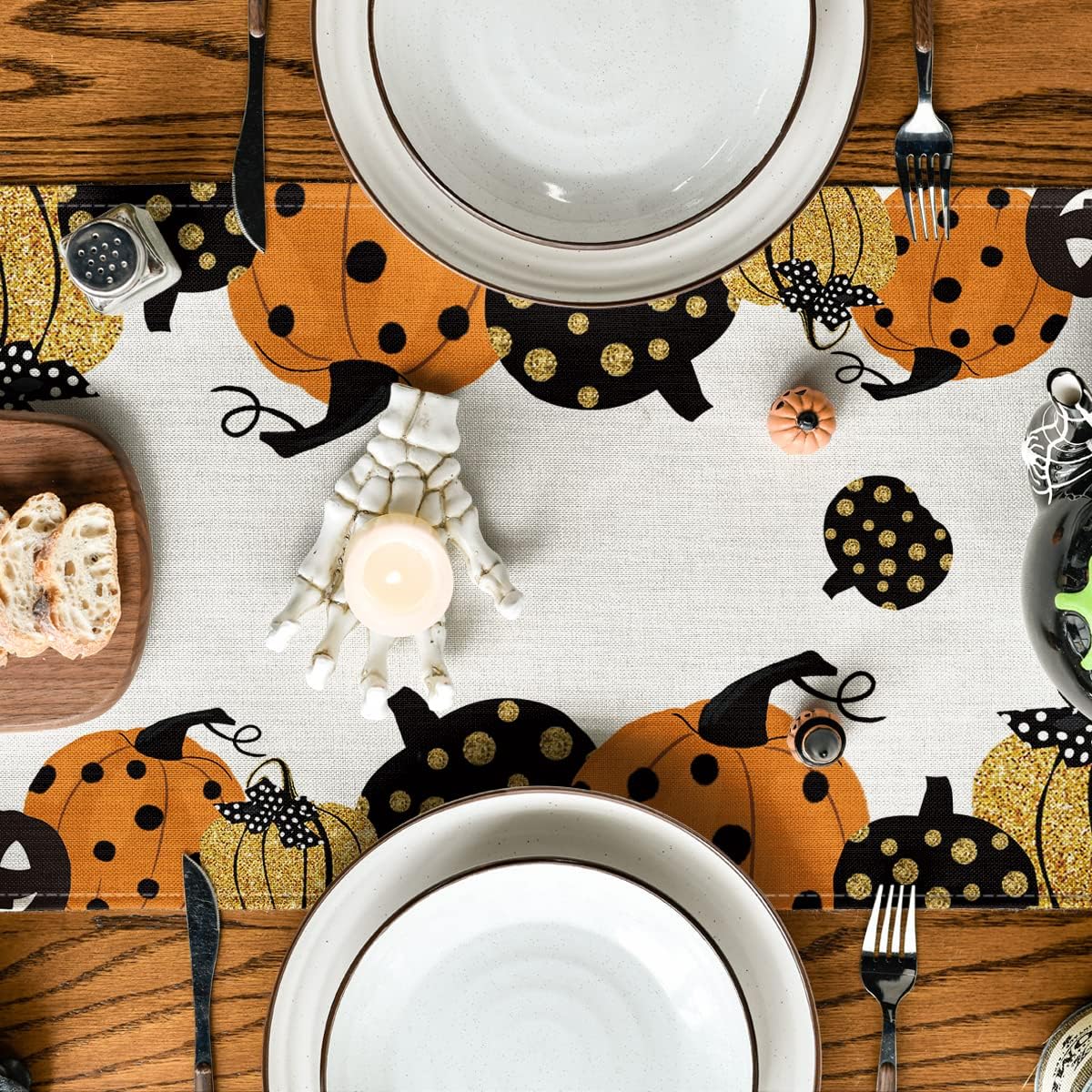 Artoid Mode Halloween Jack-O-Lantern Pumpkin Table Runner, Holiday Kitchen Dining Table Decoration for Indoor Outdoor Home Party Decor 13 x 48 Inch