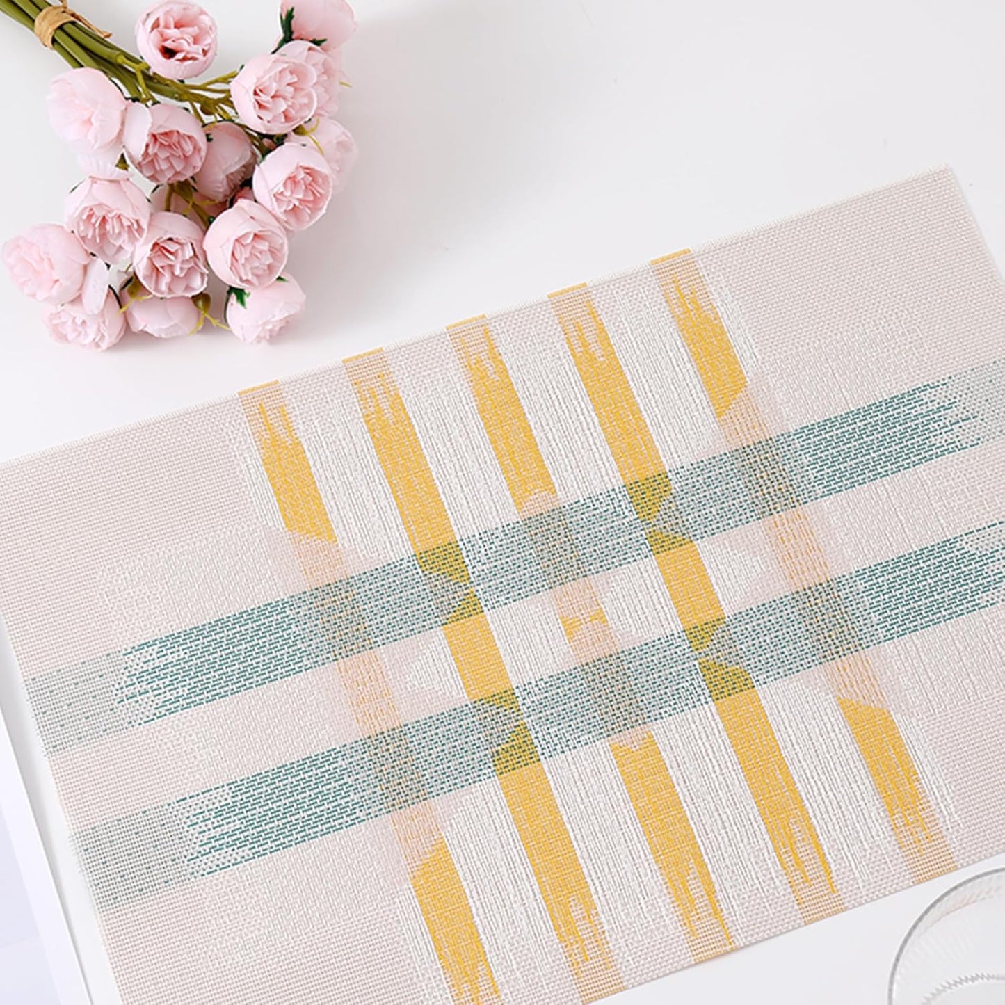 CADONO Placemats Set of 4 Washable Indoor/Outdoor Vinyl Place Mats for Dining Table Durable Non-Slip Heat Resistant PVC Weave Table Mats（Beige Green Cross）