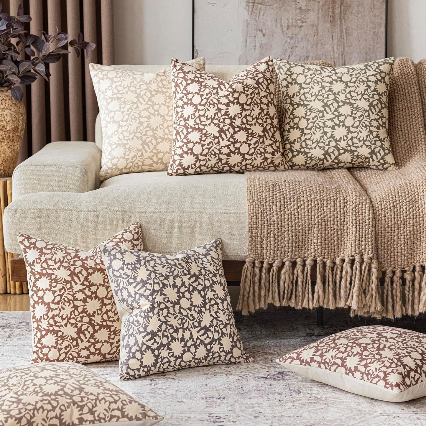 Foindtower Set of 2 Decorative Neutral Floral Throw Pillow Covers Accent Farmhouse Cushion Covers Boho Vintage Pillowcase for Couch Sofa Bedroom Living Room Home Decor Outdoor,24×24 Inch,Sage Green