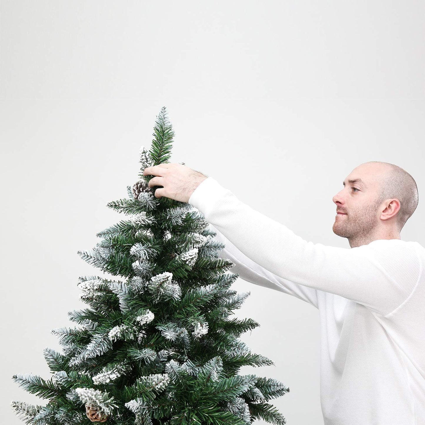 Artificial Christmas Tree 5/6/7/7.5 Foot Flocked Snow Trees with Pine Cone Decoration Unlit