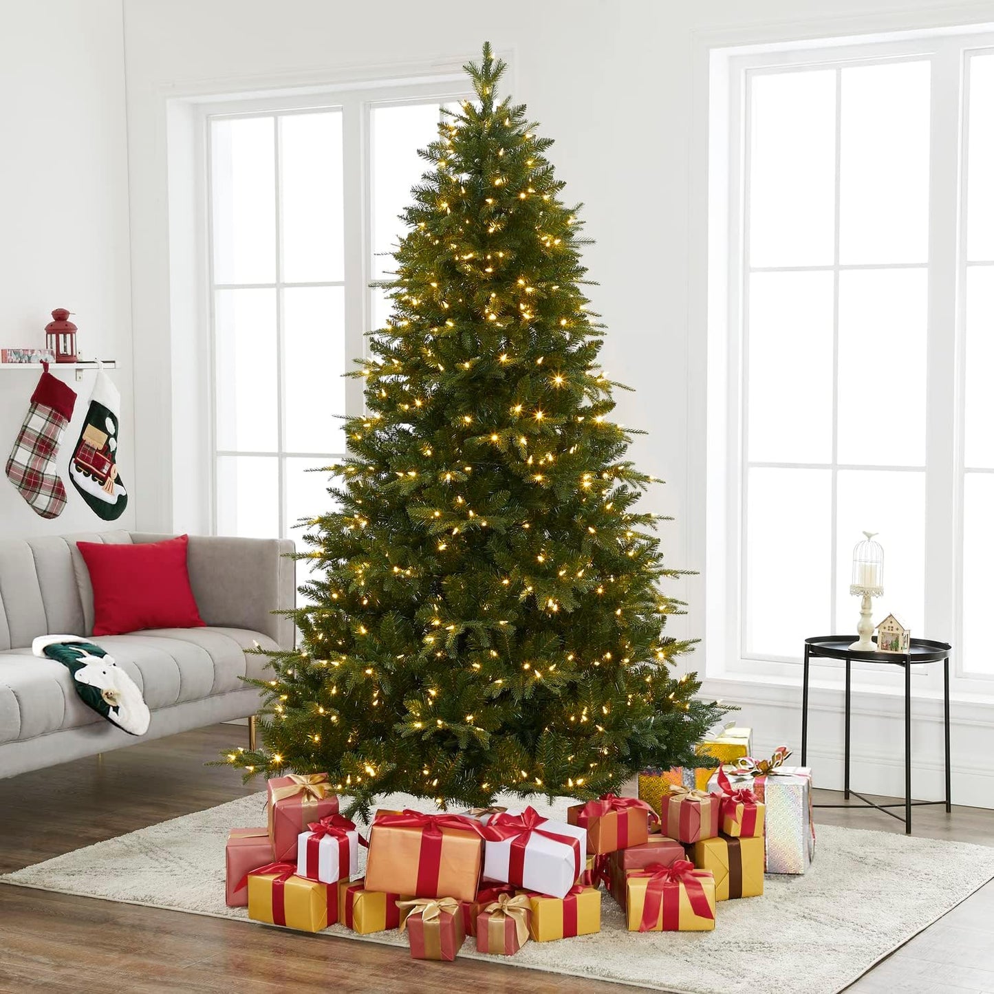Naomi Home 7.5ft Christmas Tree with Lights, Realistic Fir Prelit with 1746 Branch Tips, 550 Warm Lights and Metal Stand, Aritificial Tree, +ürbol De Navidad