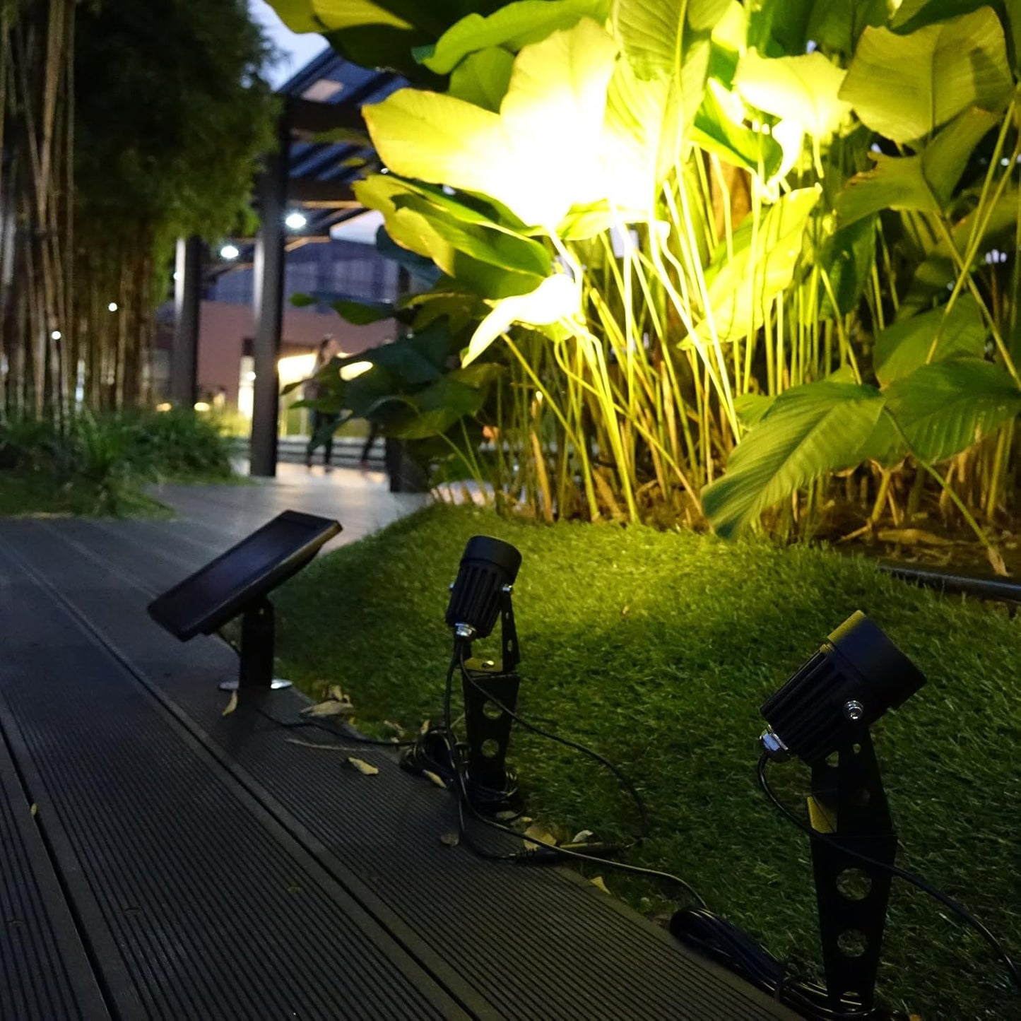 MINI 50X Twin Solar-Powered Cast Aluminium Warm White LED Spotlight 60-100 Lumen Per Light Fixture for Outdoor Garden Yard Landscape Downlight