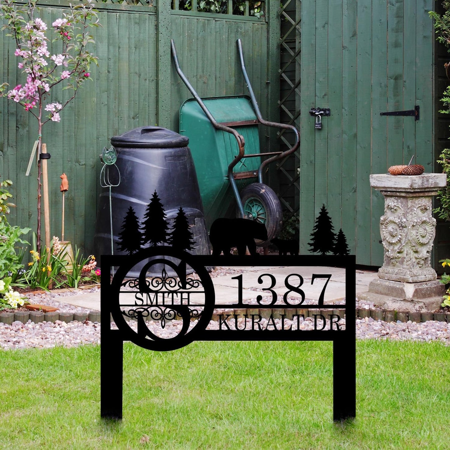 Personalized Custom Bear Wildlife Decor with Metal Stake - Address House Number Name Sign for Farmhouse, Yard, Camping