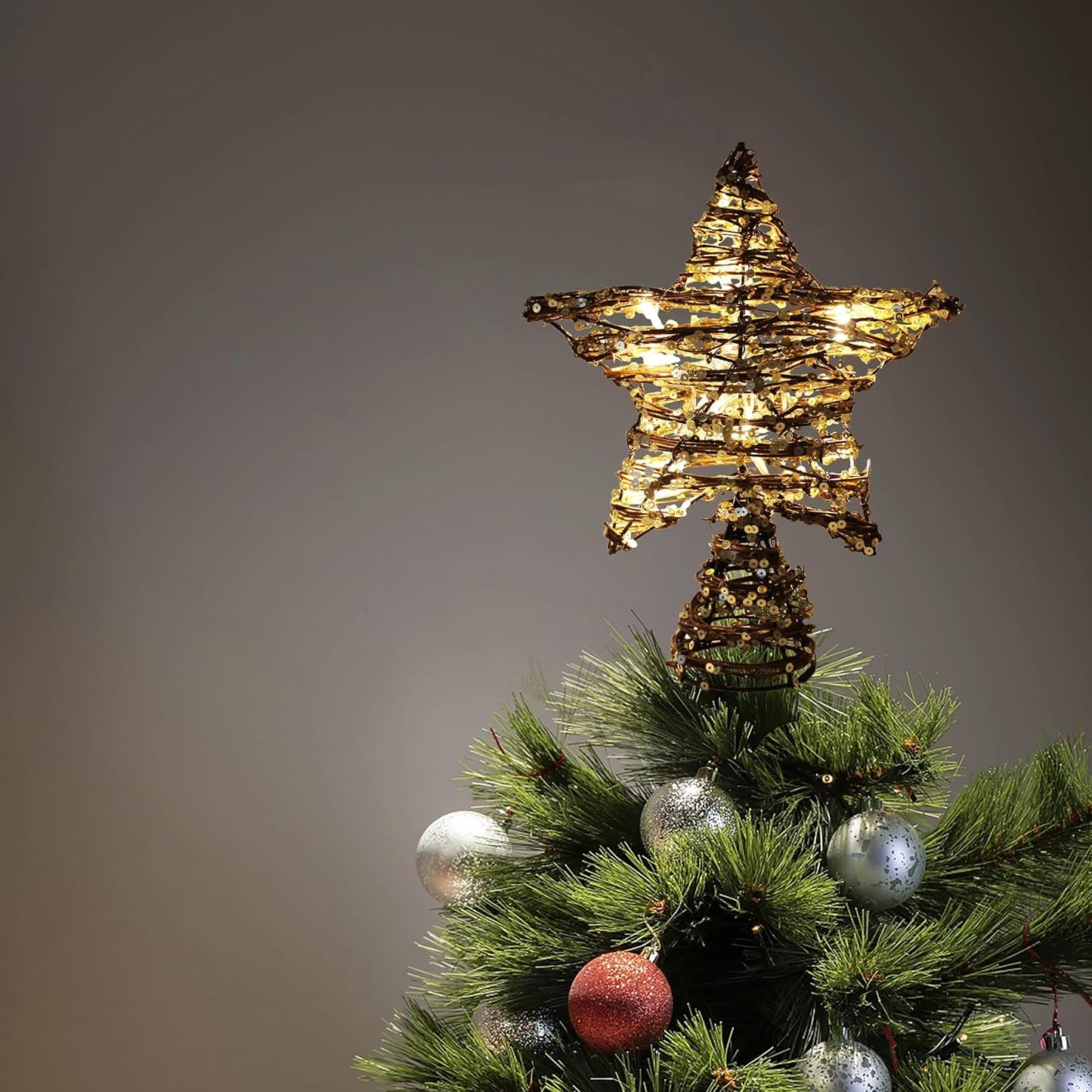 CVHOMEDECO. Rattan Star Christmas Tree Topper with LED Lights, Rustic Farmhouse Style Tree Toppers Ornaments, 8 x 10 Inch