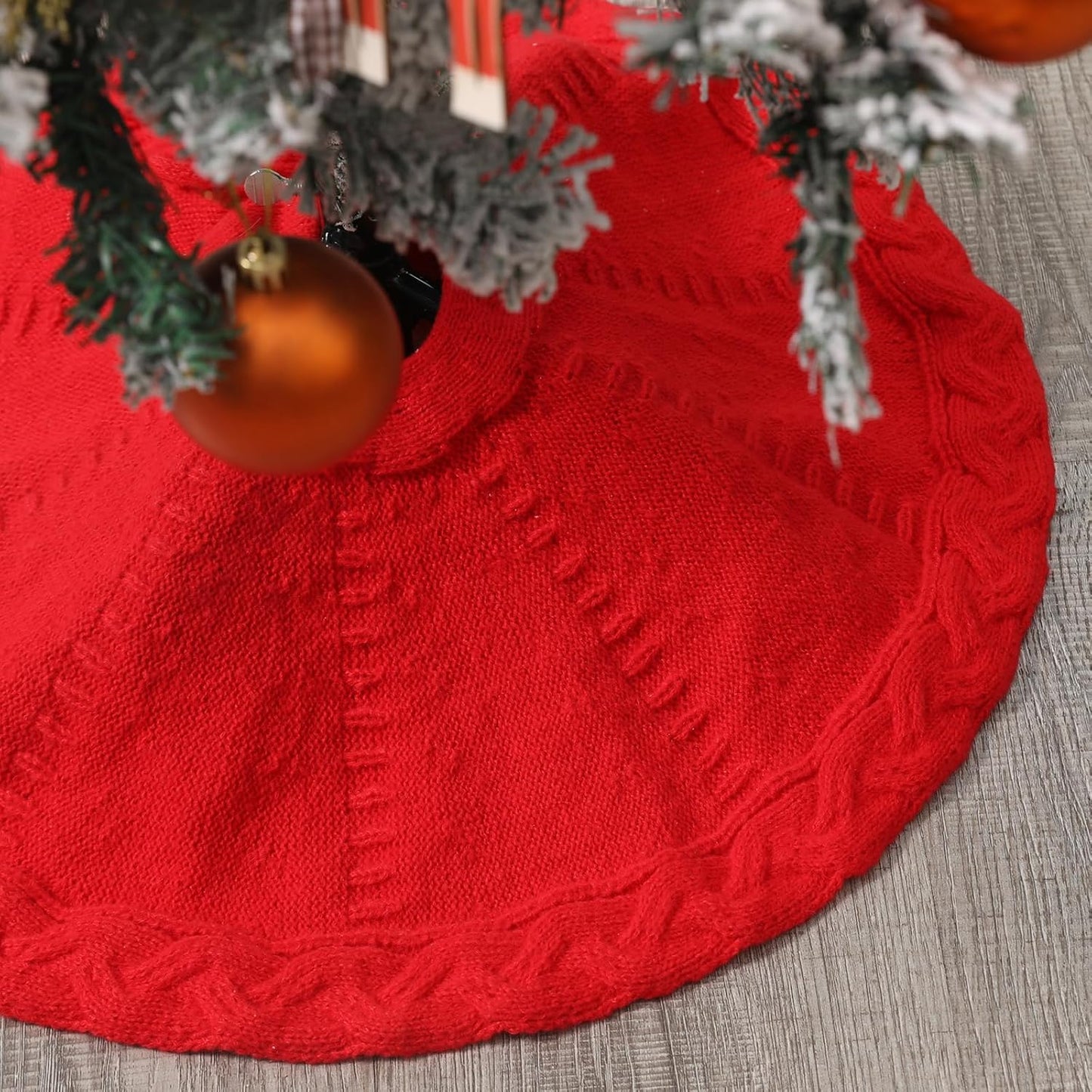 Mini Red Tree Skirt,19 Inches Knitted Christmas Tree Skirt,Christmas Tree Decorations, Farmhouse Christmas Decor Xmas Holiday Home Party Decorations