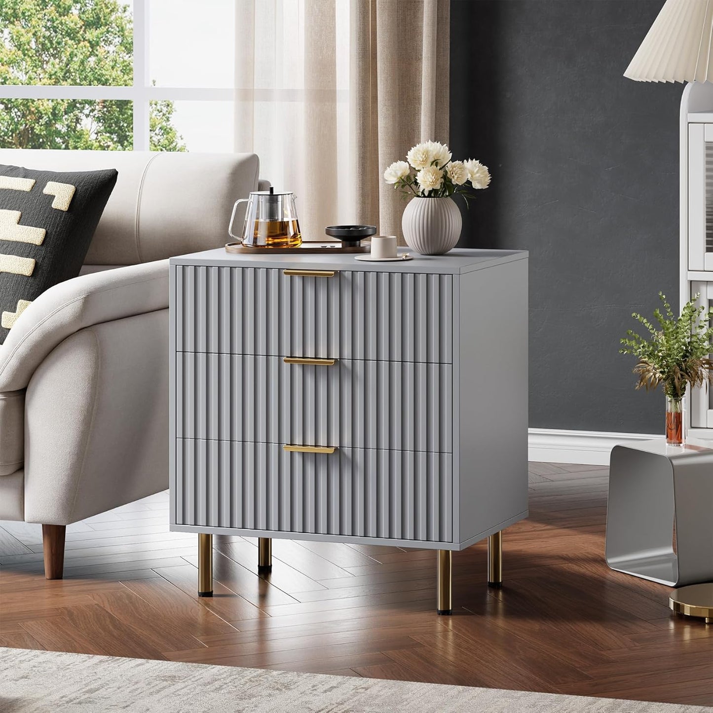 3 Drawer Dresser for Bedroom, Fluted Modern Nightstand with Deep Drawers, Chest of Drawers with Wide Top, Wooden Dresser Organizer, Side Table for Living Room, Hallway, Kids Room, Grey