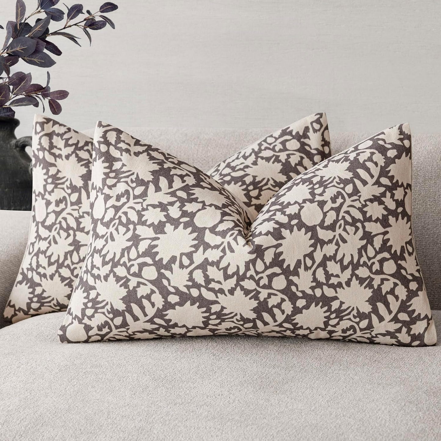 Foindtower Set of 2 Decorative Neutral Floral Throw Pillow Covers Accent Farmhouse Cushion Covers Boho Lumbar Pillowcase for Couch Sofa Bedroom Living Room Home Decor Outdoor,12×20 Inch,Rustic Gray
