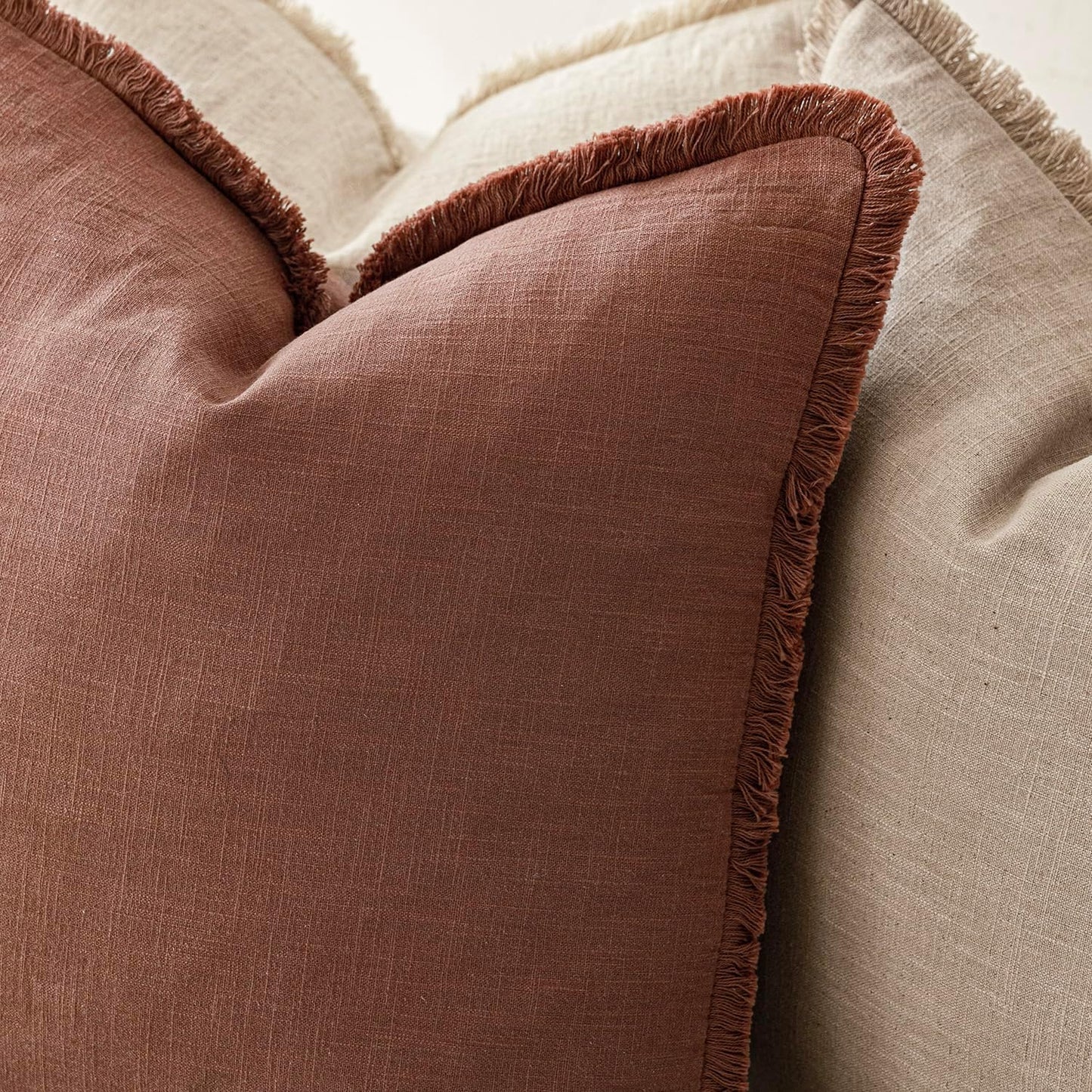 Foindtower Set of 2 Decorative Linen Fringe Throw Pillow Covers Boho Farmhouse Cushion Cover with Tassels Soft Accent Pillowcase for Couch Chair Sofa Bed Living Room Home Decor,20×20 Inch,Rust Red