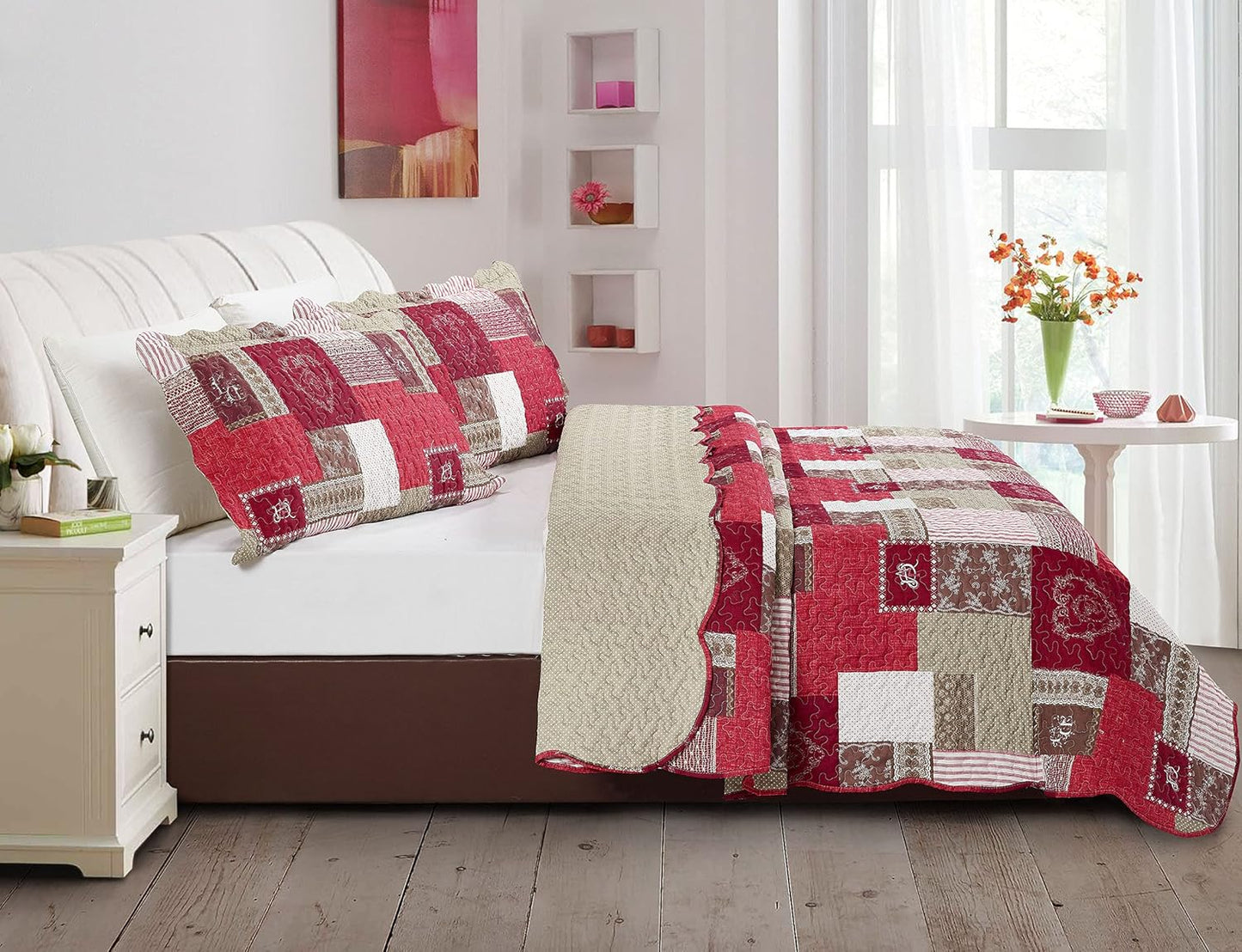 Brilliant Sunshine Burgundy Heart Love, Floral and Lace Patchwork, 3-Piece Quilt Set with 2 Shams, Reversible Bedspread, Soft Lightweight Coverlet, All-Season, King, Burgundy