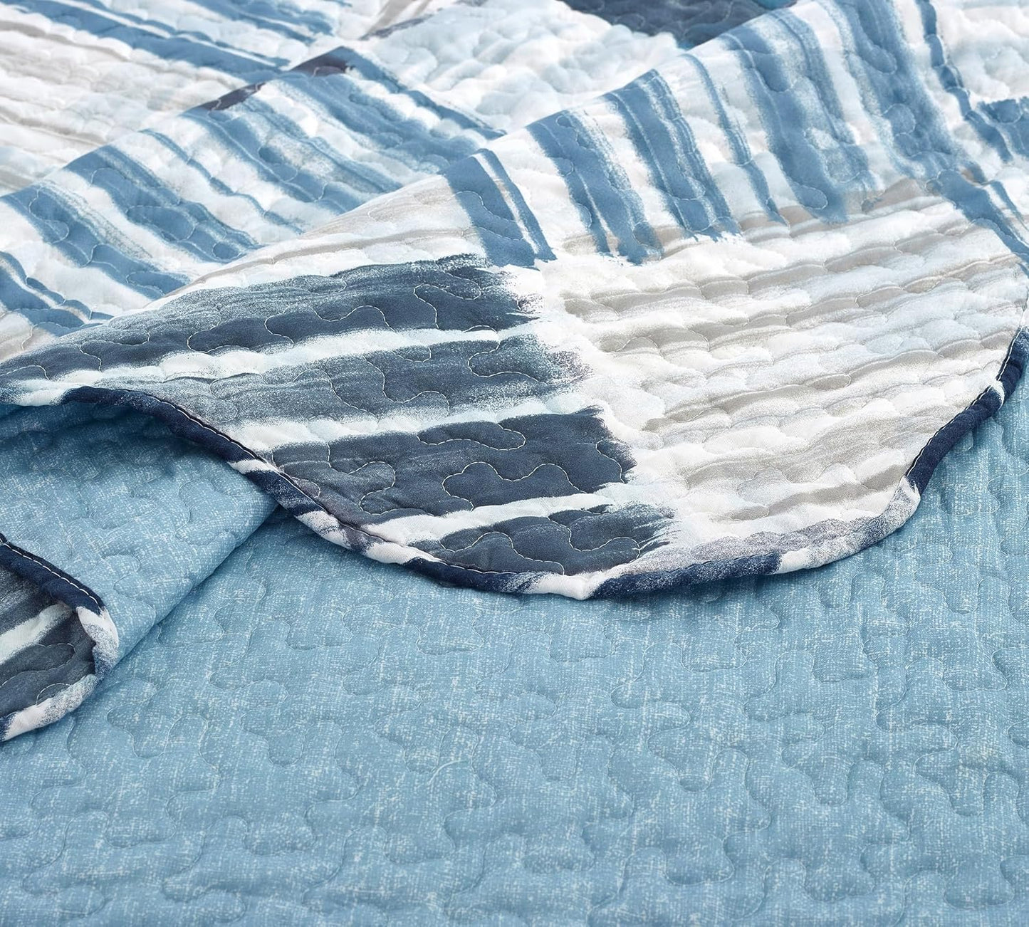 Brilliant Sunshine Blue and Grey Stripe Blocks Patchwork, 2-Piece Quilt Set with 1 Sham, Reversible Bedspread, Soft Lightweight Coverlet, All-Season, Twin, Blue Grey