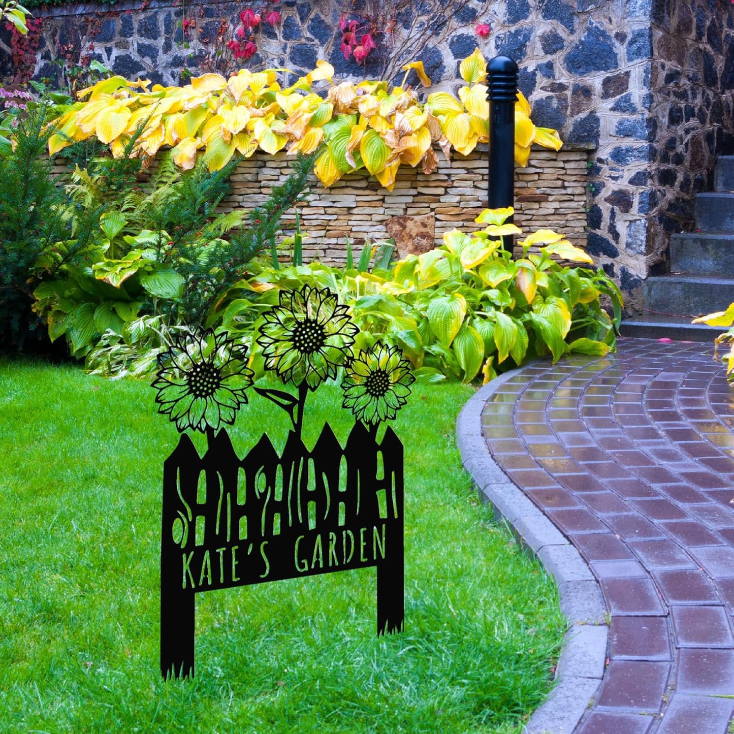 Custom Sunflower Metal Garden Sign with Stakes, Flower Garden Decor, Personalized Family Name Sign, Farmhouse Yard Decorative, Patio Art, Mother's Day Gift, Mom Gift, Housewarming Gift