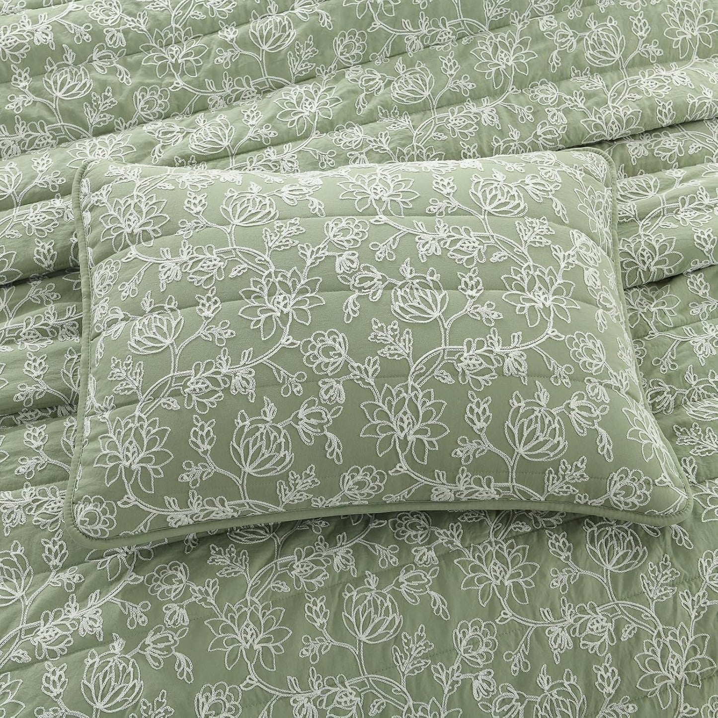 HORIMOTE HOME Floral Embroidery Quilt Queen Size, Sage Green Queen Quilt Bedding Set Soft Lightweight Bedspread Full Size Shabby Chic Farmhouse 3 Pieces Comforter Set for All Seasons