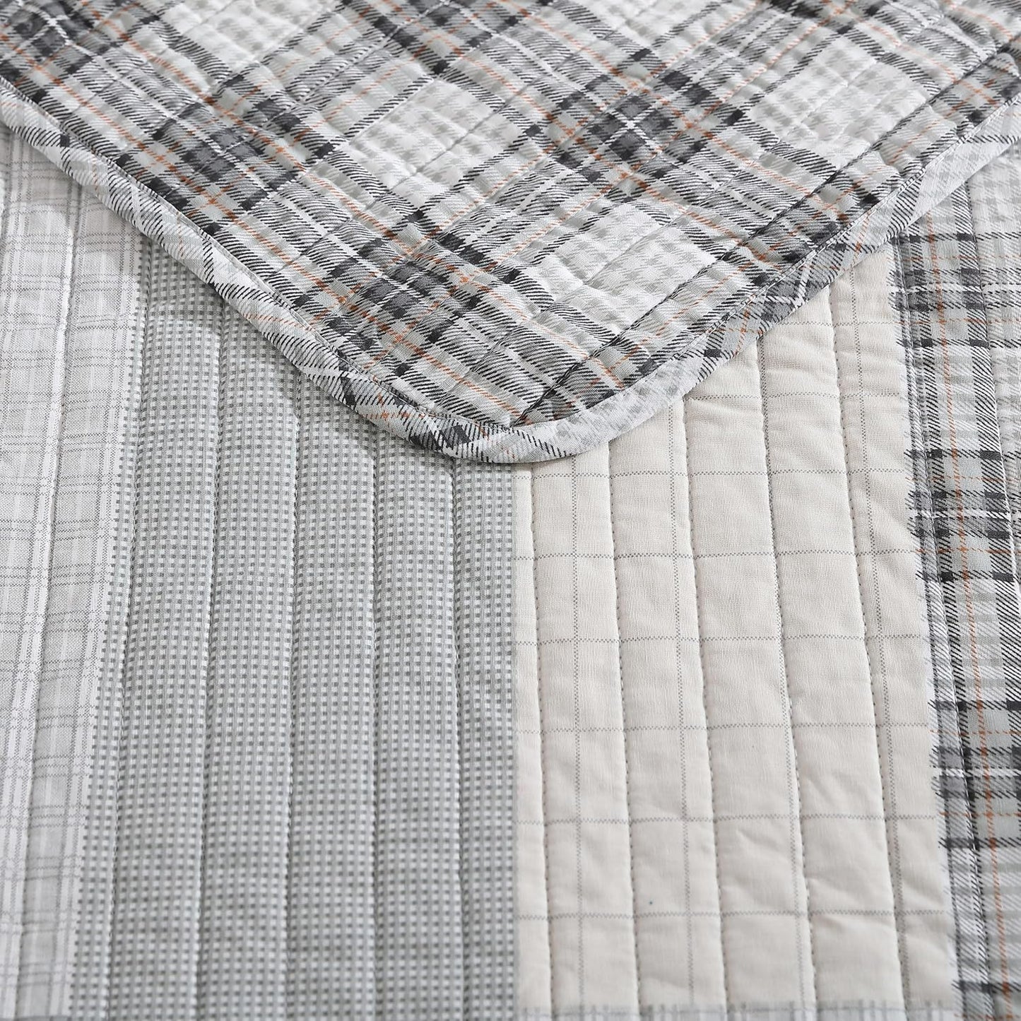 Eddie Bauer - King Quilt Set, Cotton Reversible Bedding with Matching Shams, Home Decor for All Seasons (Fairview Grey, King)