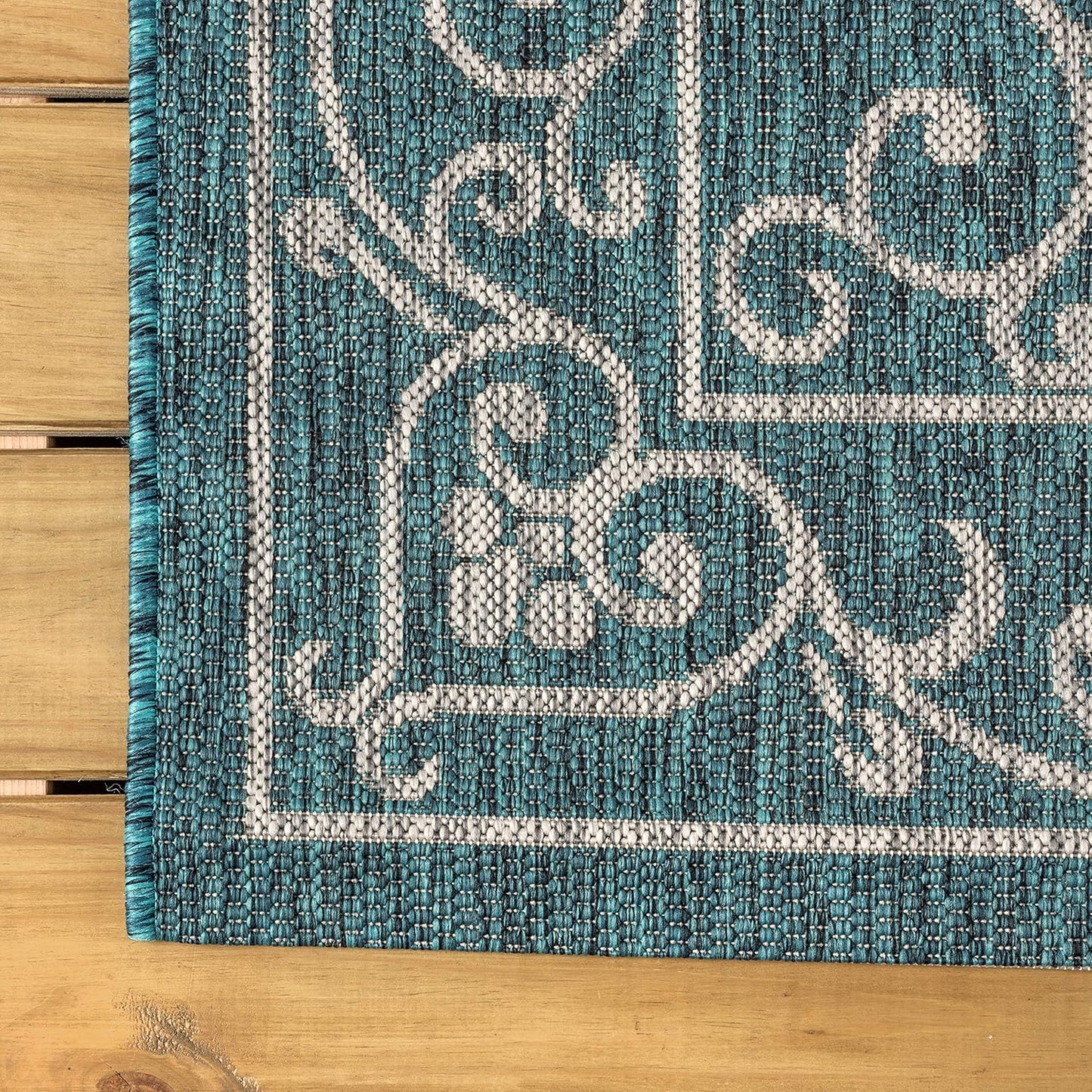 JONATHAN Y Vintage Filigree Indoor Outdoor Square Area Rug 9X9 Teal/Gray, Charleston Textured Weave for Backyard, Patio, Porch, Easy-Cleaning, High Traffic, Pet-Friendly, Non-Shedding (SMB106F-9SQ)