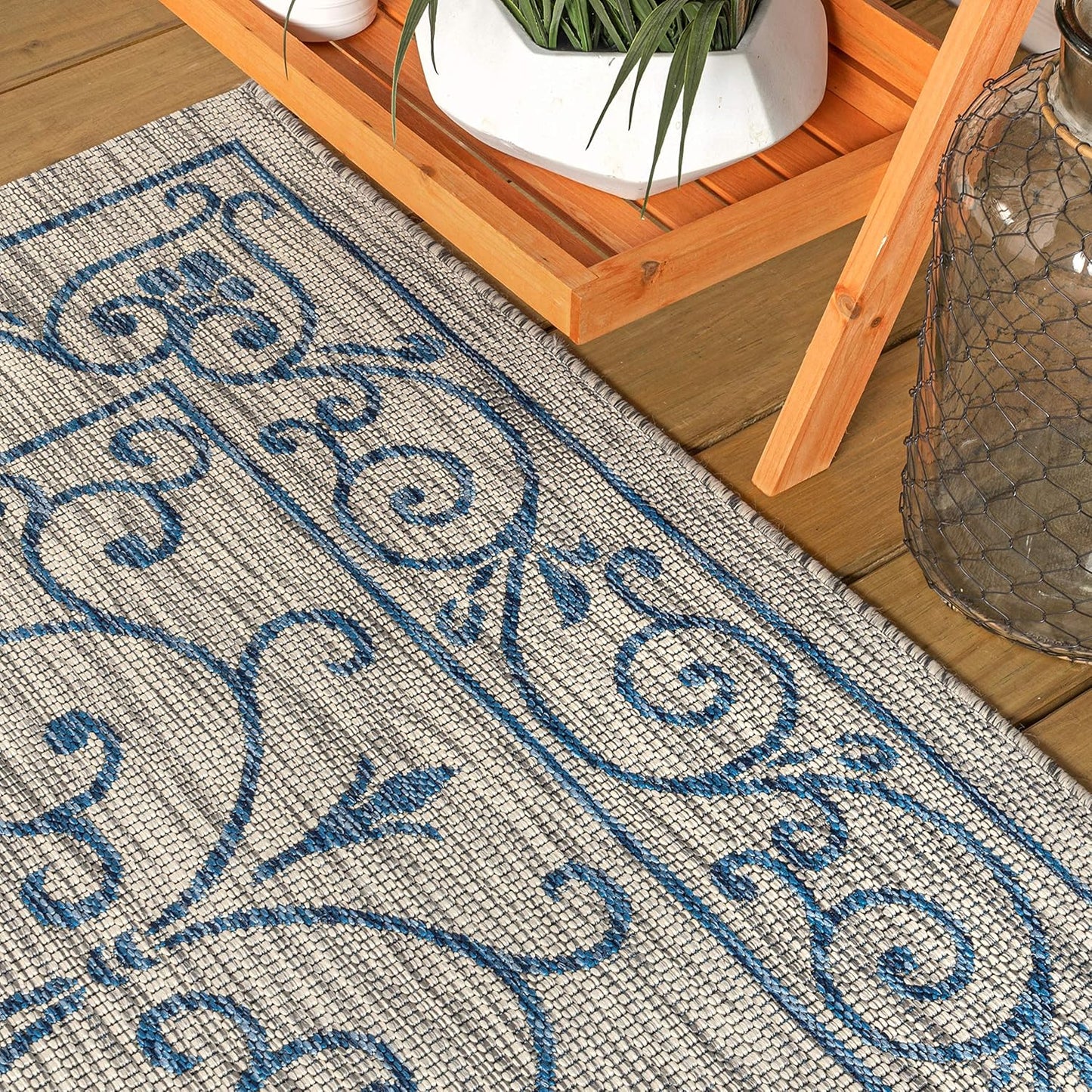 JONATHAN Y Vintage Filigree Indoor Outdoor Runner Rug 2X10 Gray/Navy, Charleston Textured Weave for Backyard, Patio, Porch, Easy-Cleaning, High Traffic, Pet-Friendly, Non-Shedding (SMB106C-210)